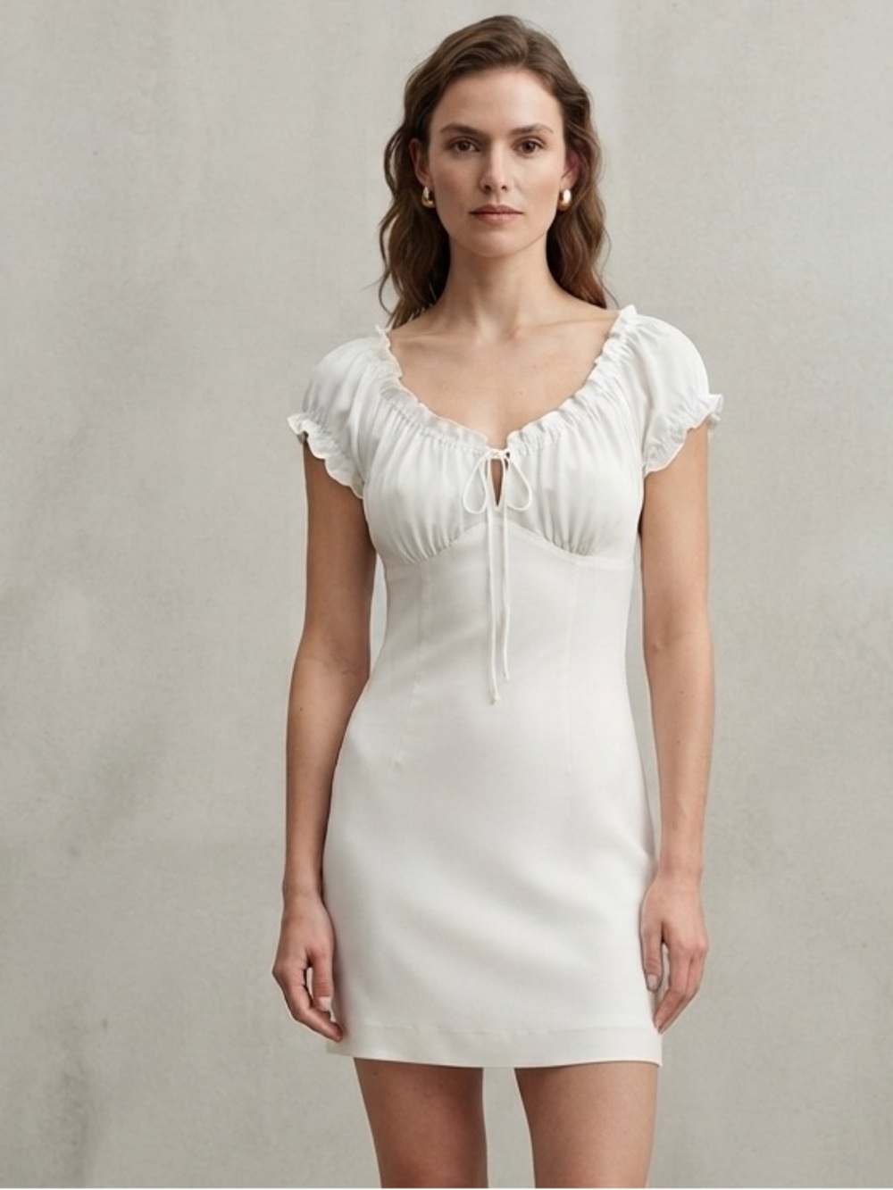 Aritzia Wilfred Sz M Off White Sweetheart Ruched Baby Doll Minimalist Dress